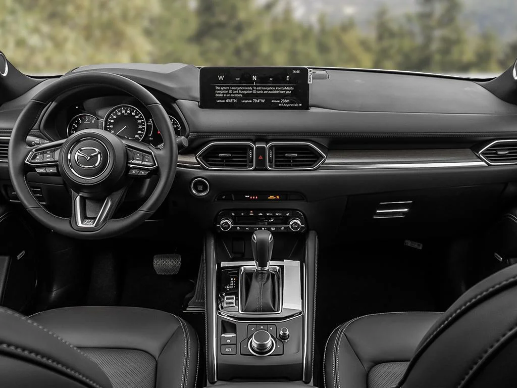 New 2025 Rhodium White Metallic Mazda Signature Company Car Clearance. Save with a demo! image 22