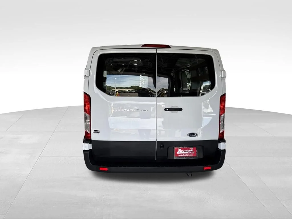 Used 2023 White Ford Base image 4