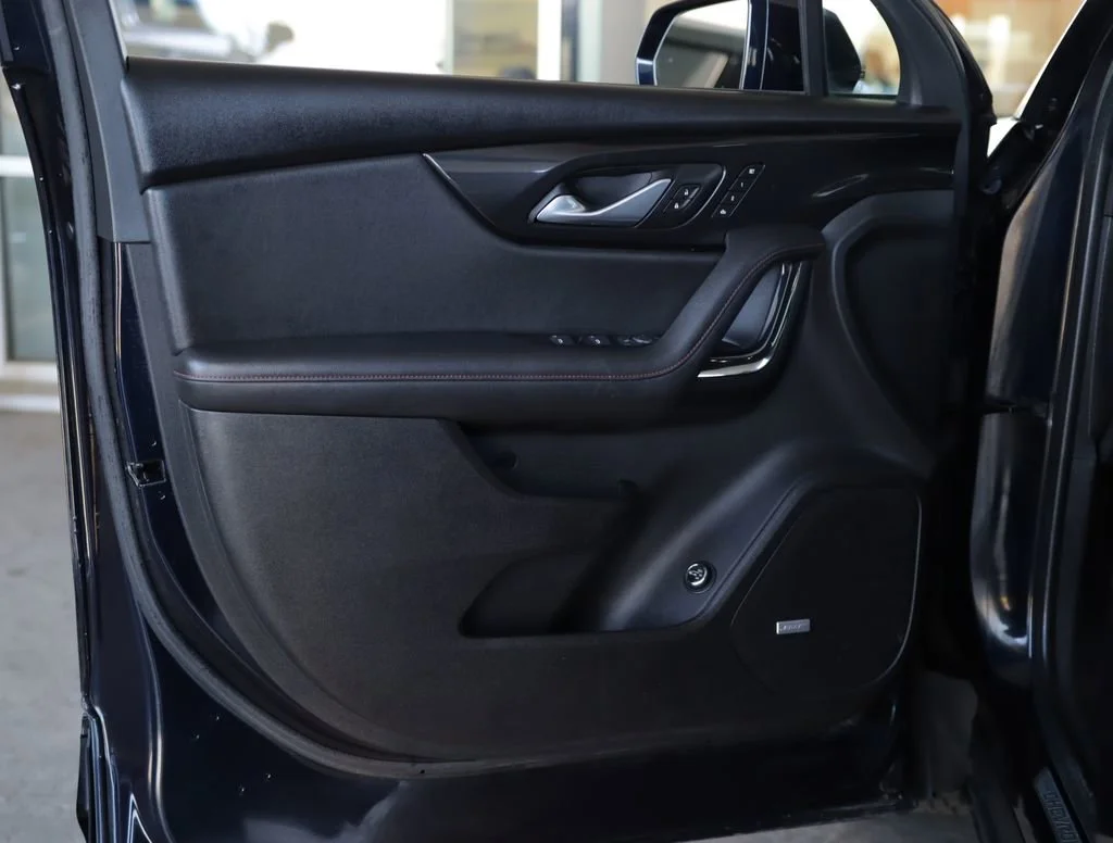Used 2020 Midnight Blue Metallic Chevrolet RS image 26