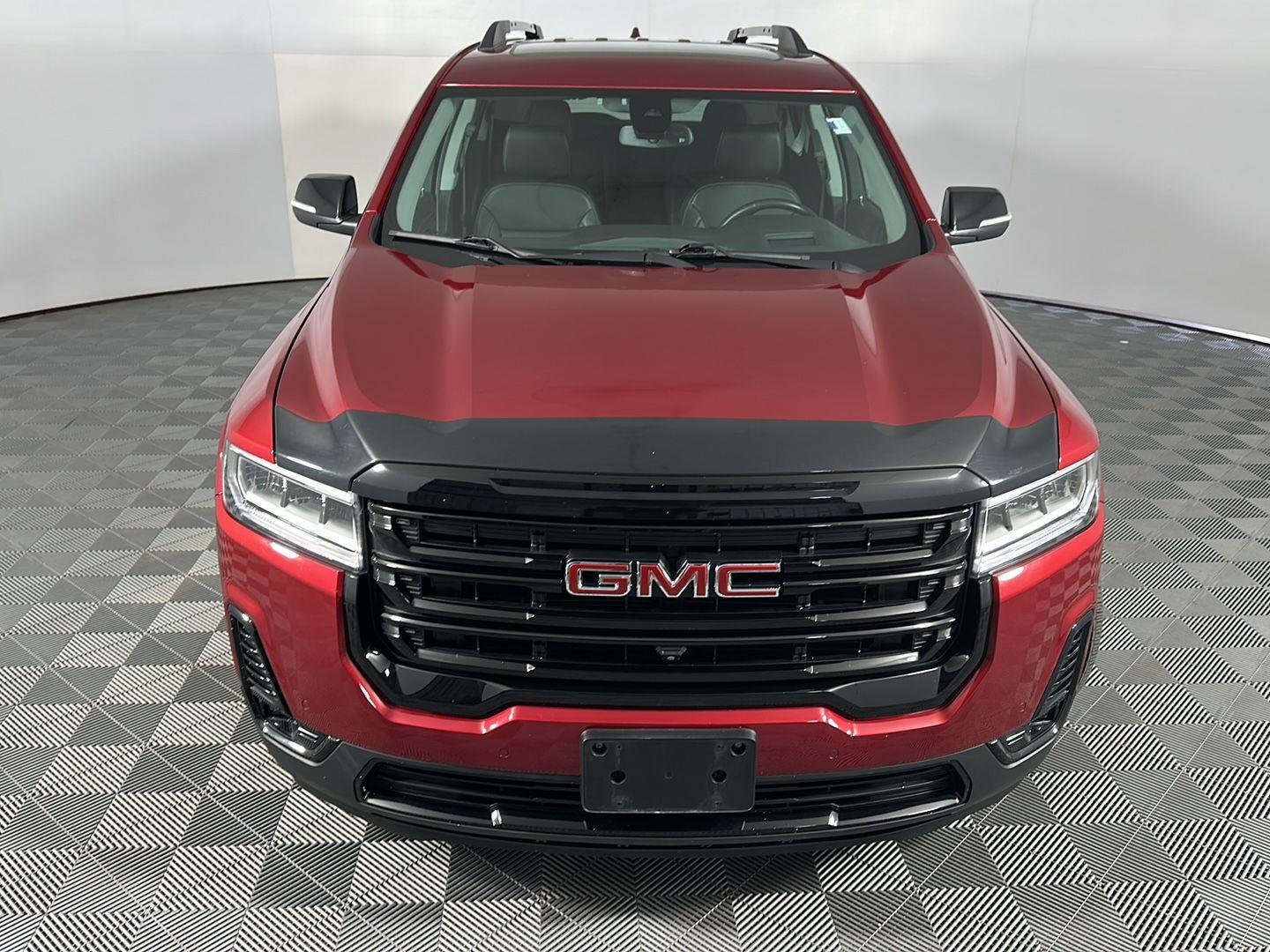 Used 2023 Volcanic Red Tintcoat GMC SLT image 2
