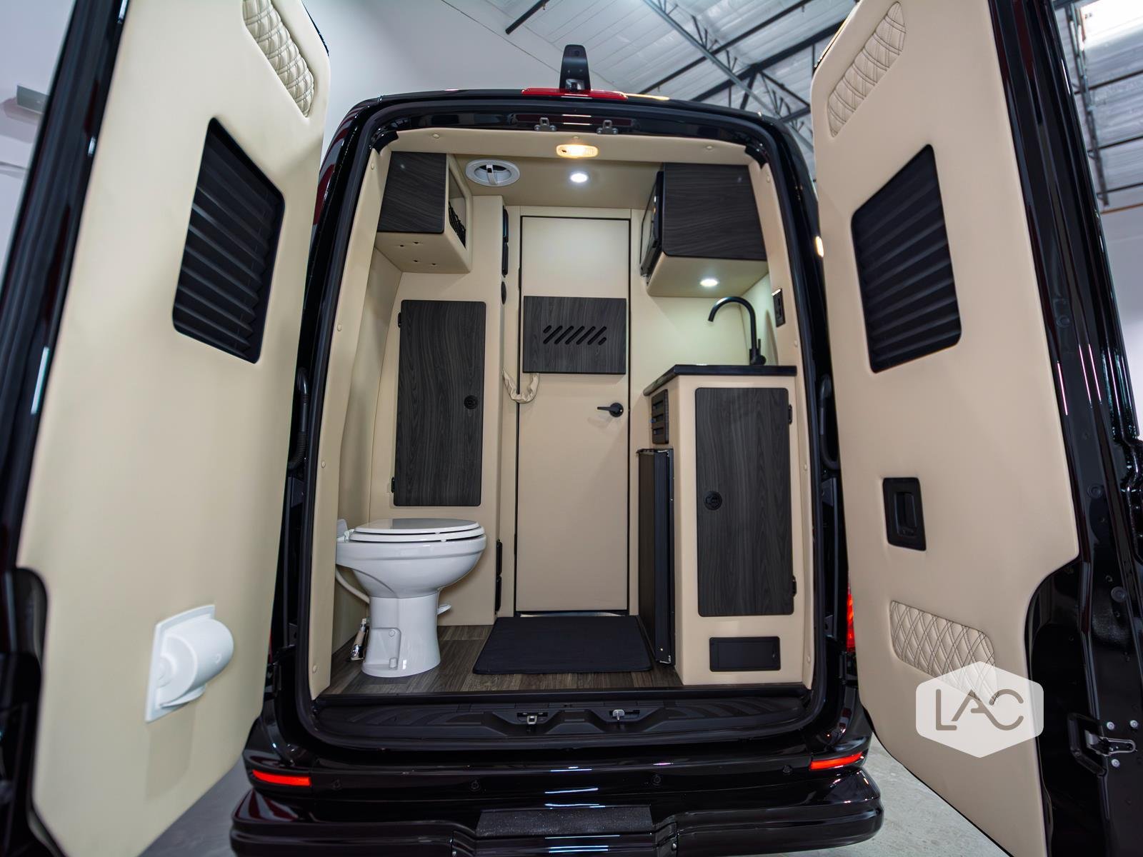 2025 Mercedes-Benz Sprinter Cargo Van Base - Photo 9