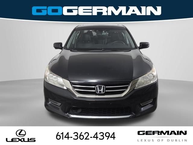 Used 2013 Black Honda Touring image 3