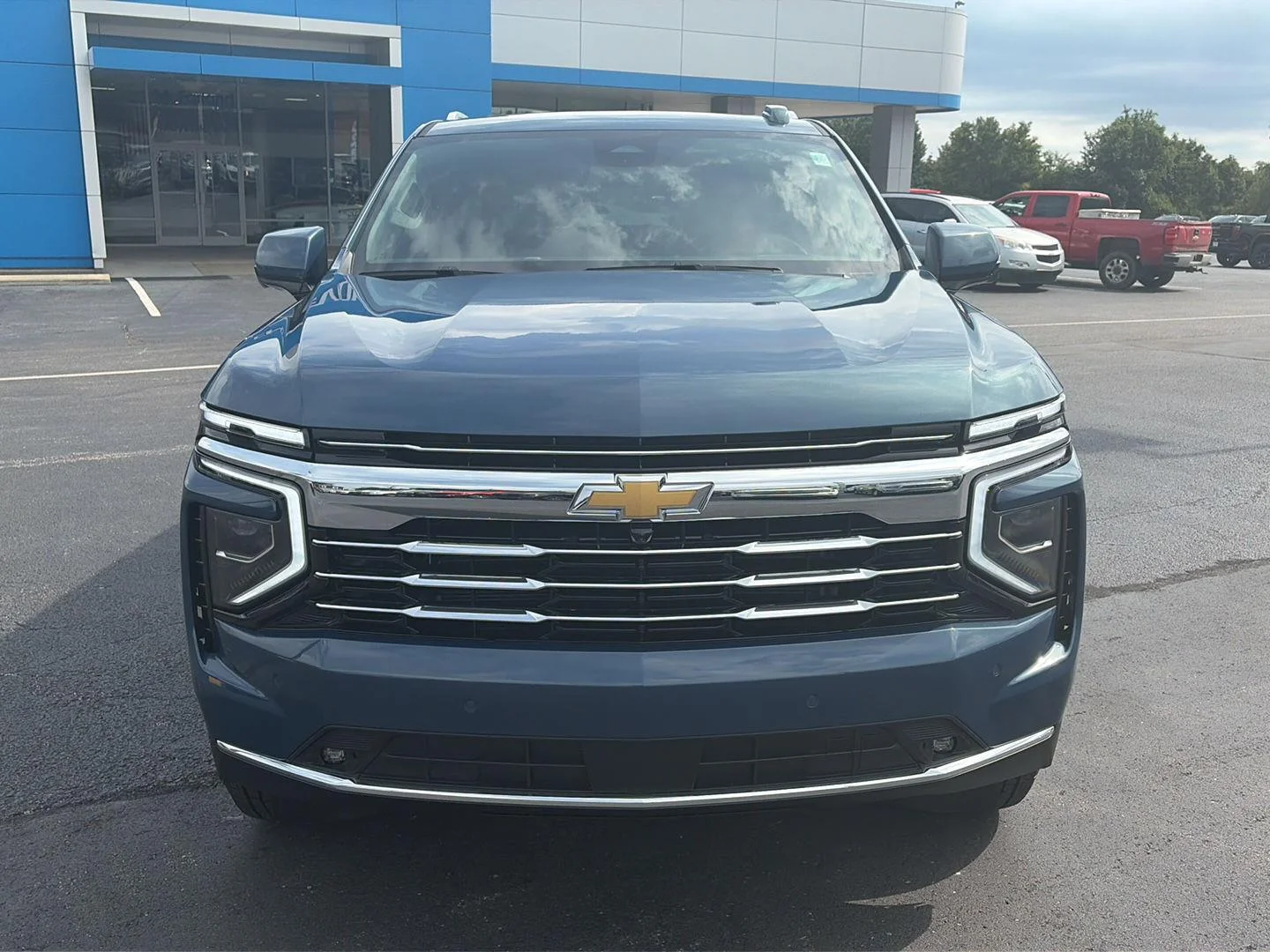 2026 Chevrolet Tahoe LT - Photo 8