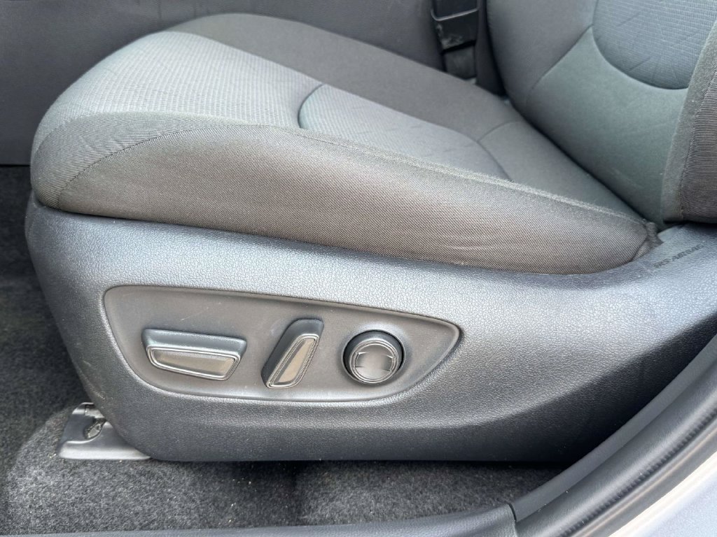 Used 2025 Silver Toyota XLE image 19