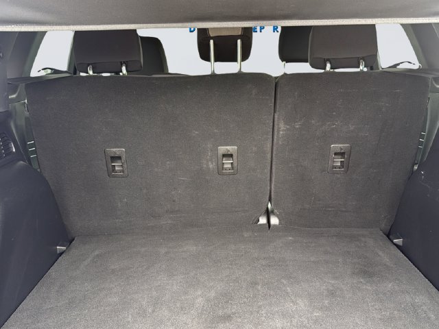Used 2022 Silver Ford SE image 26