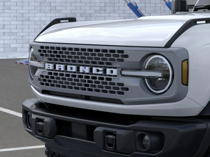New 2026 Oxford White Ford Badlands® image 19