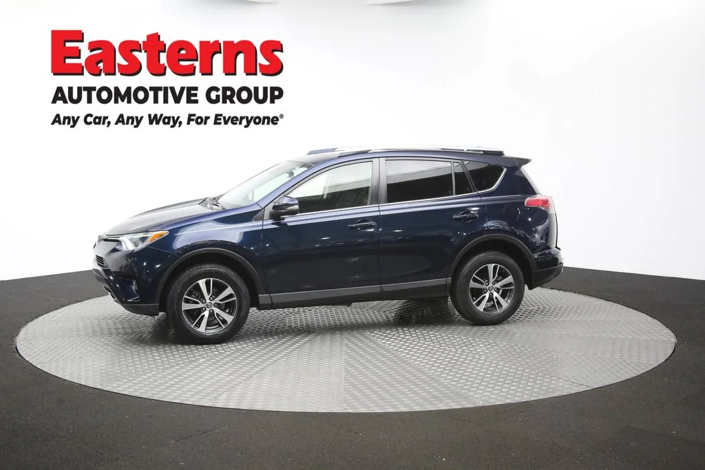 Used 2017 Blue Toyota XLE image 62