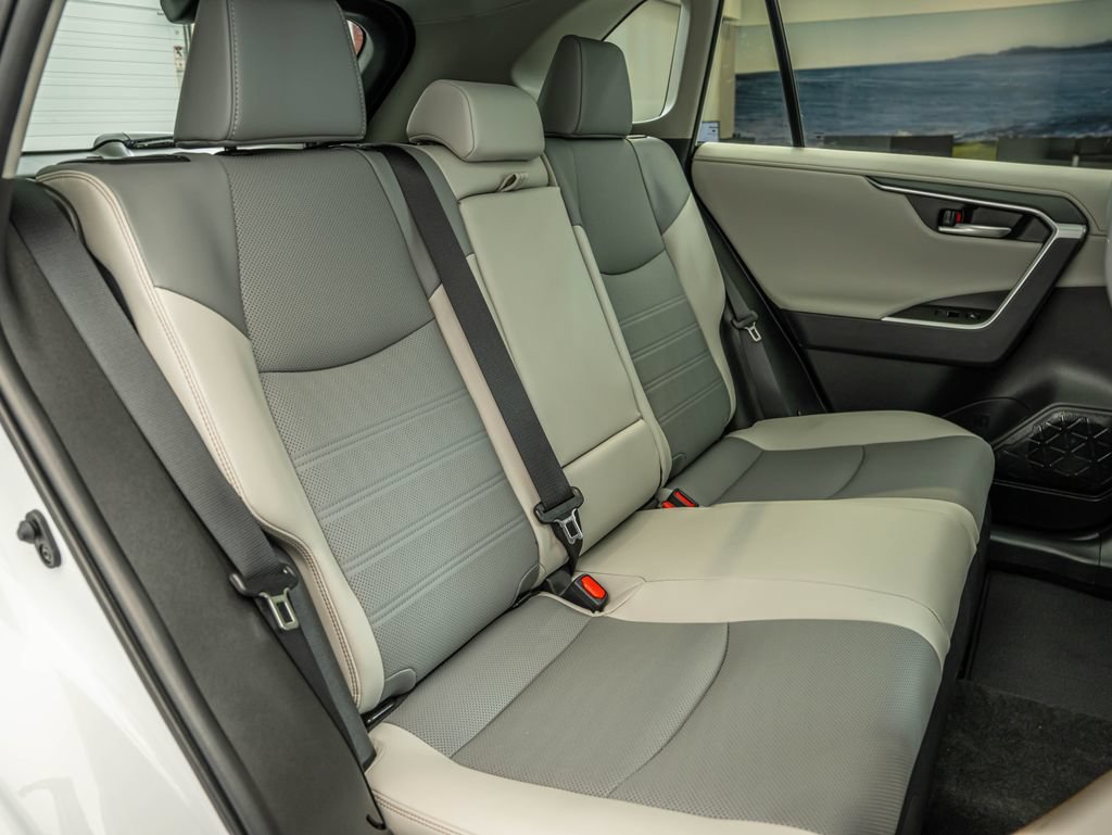 Used 2025 Pearl Toyota Limited image 41