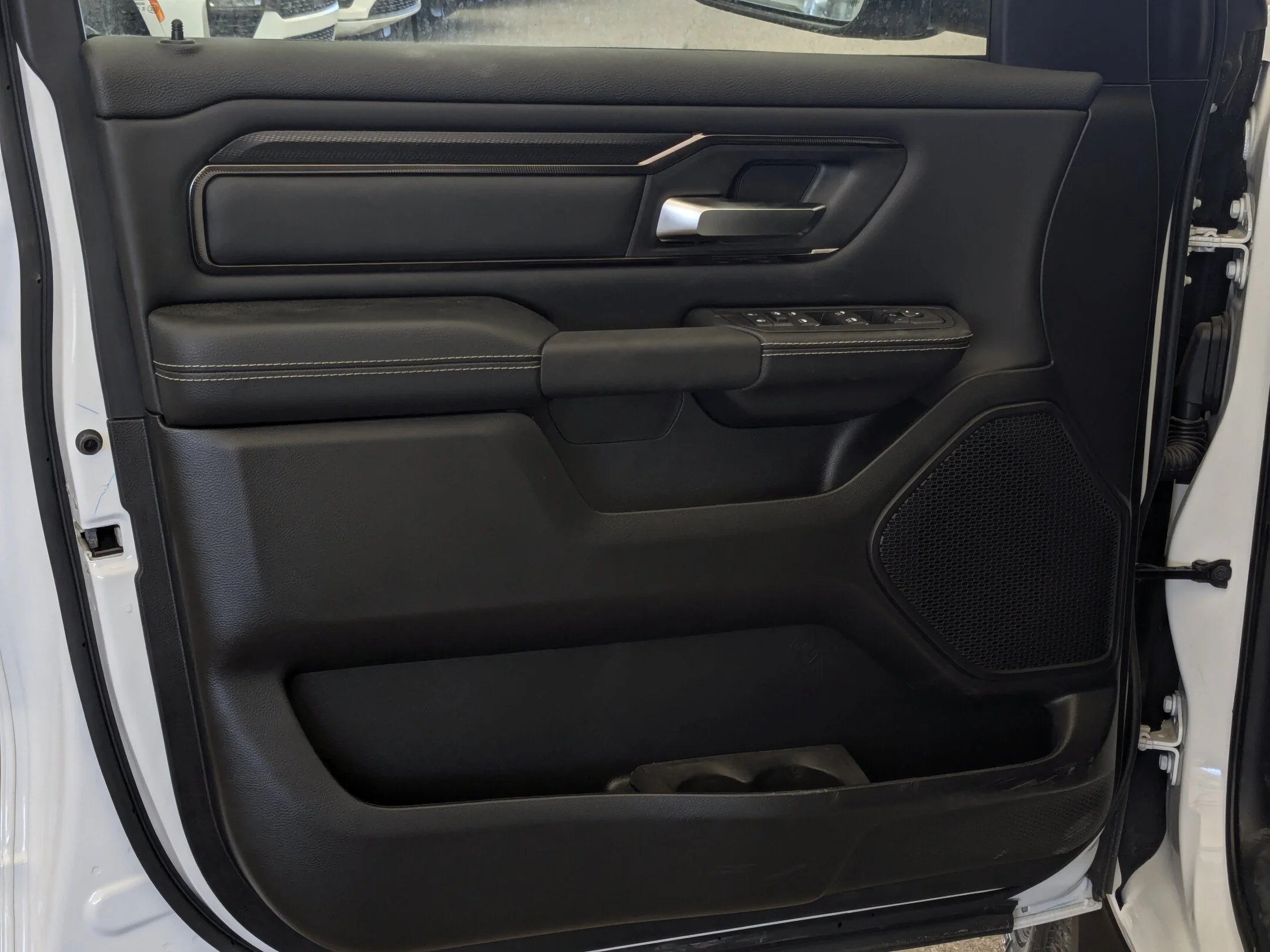New 2026 White RAM Sport - - 2in Level Kit - Radar Renegade RT Tires - Tonneau Cover - Pano Sunroof & More! image 14