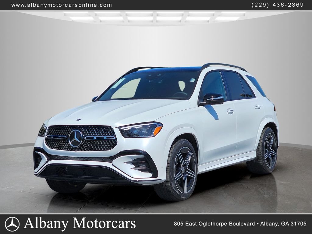 New 2026 MANUFAKTUR Moonlight White Magno Mercedes-Benz GLE 450 image 1