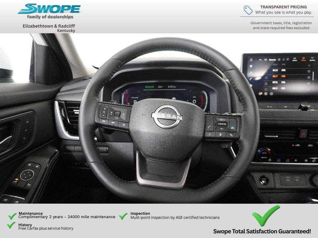 2025 Nissan Rogue SL - Photo 17
