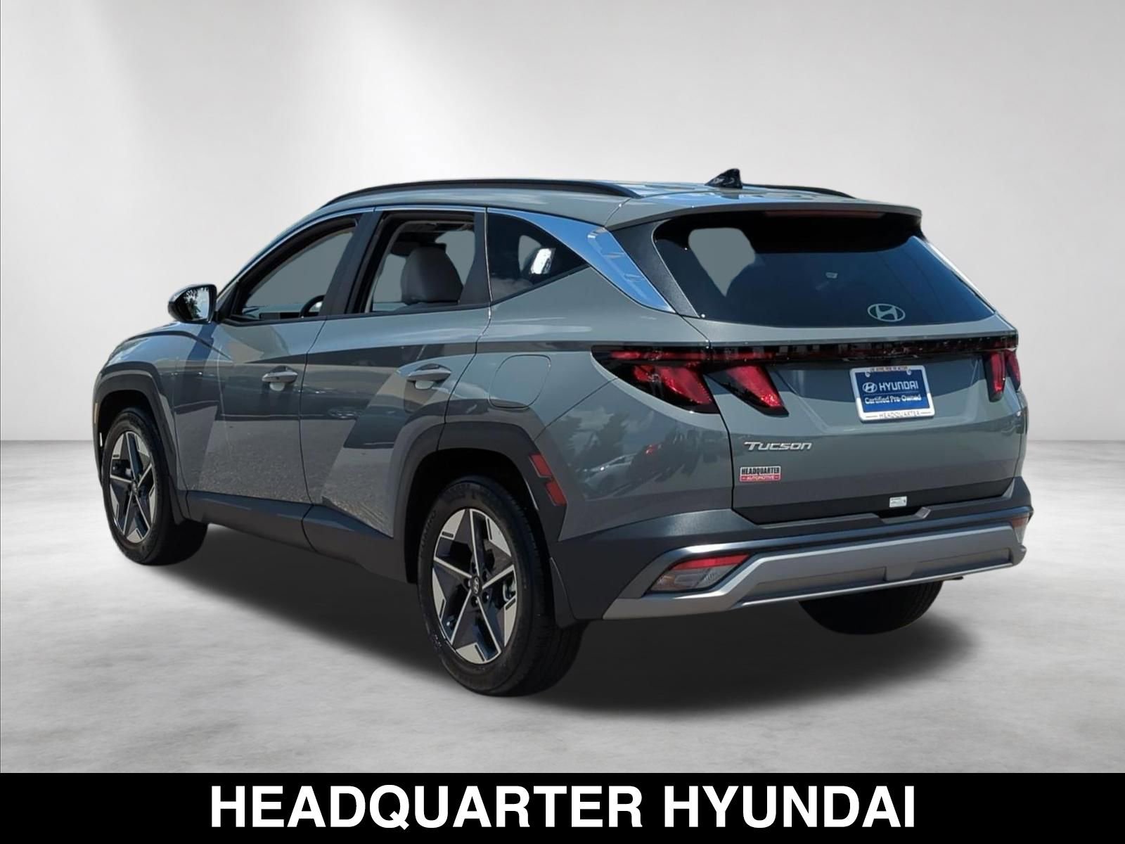 Used 2026 Hampton Gray Hyundai SEL image 7