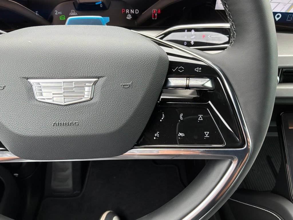 2027 Cadillac VISTIQ Sport - Photo 28