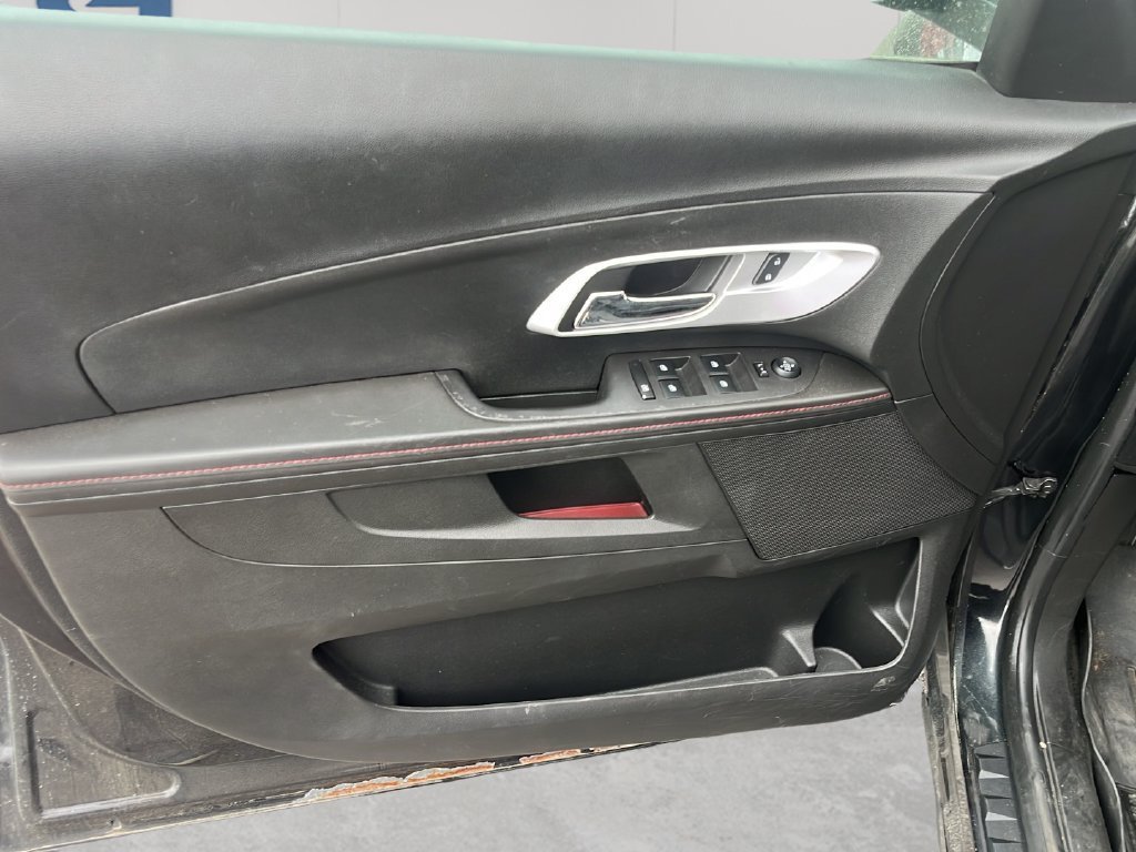 Used 2013 Black Granite Metallic Chevrolet LT image 10