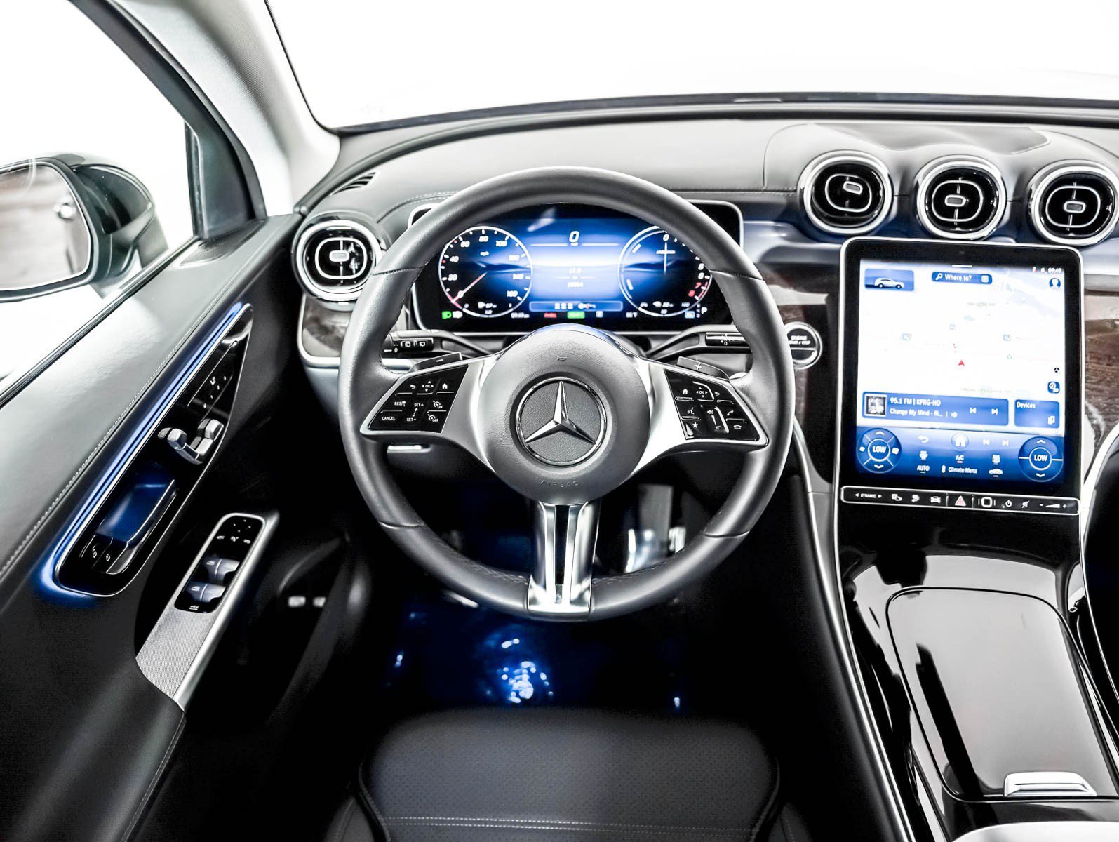 Certified Used 2025 Black Mercedes-Benz GLC 350e 4MATIC® SUV image 15