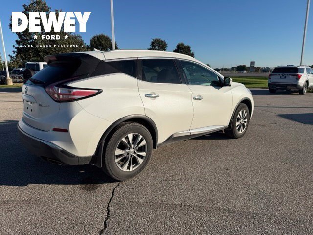 Used 2015 Pearl White Nissan SL image 13