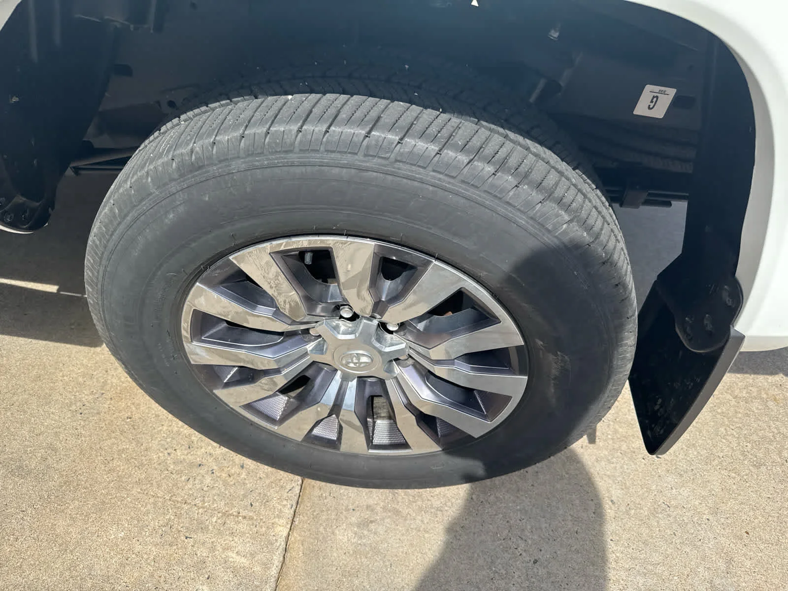 Used 2023 WIND CHILL PEAR Toyota Limited image 7