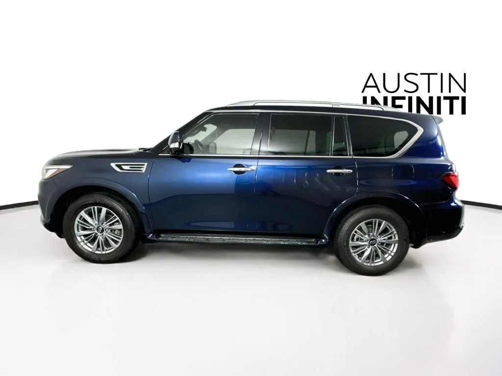 Certified Used 2022 Blue INFINITI LUXE image 4