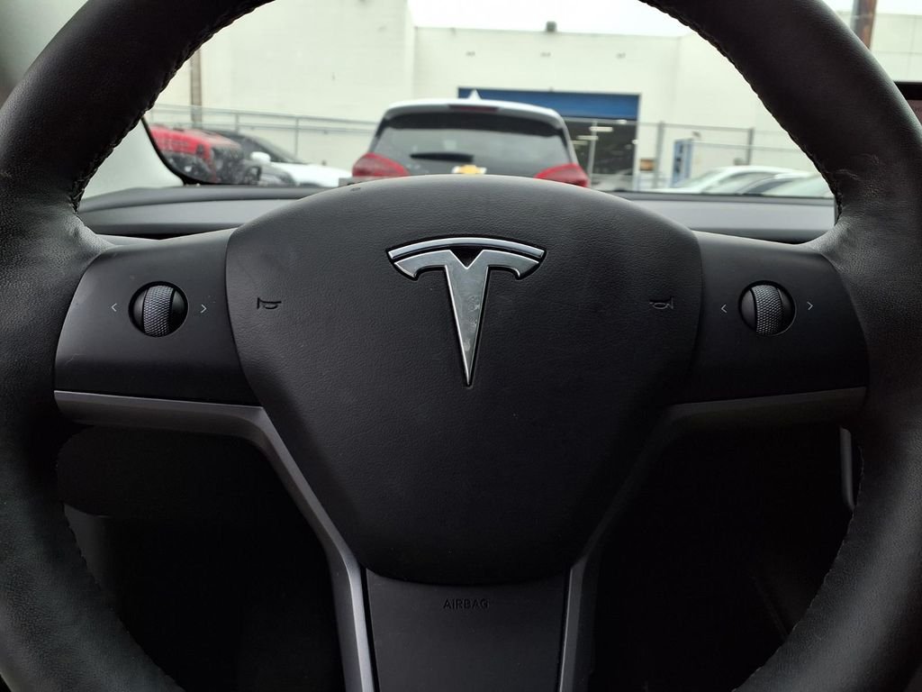 Used 2023  Tesla SR Plus image 7
