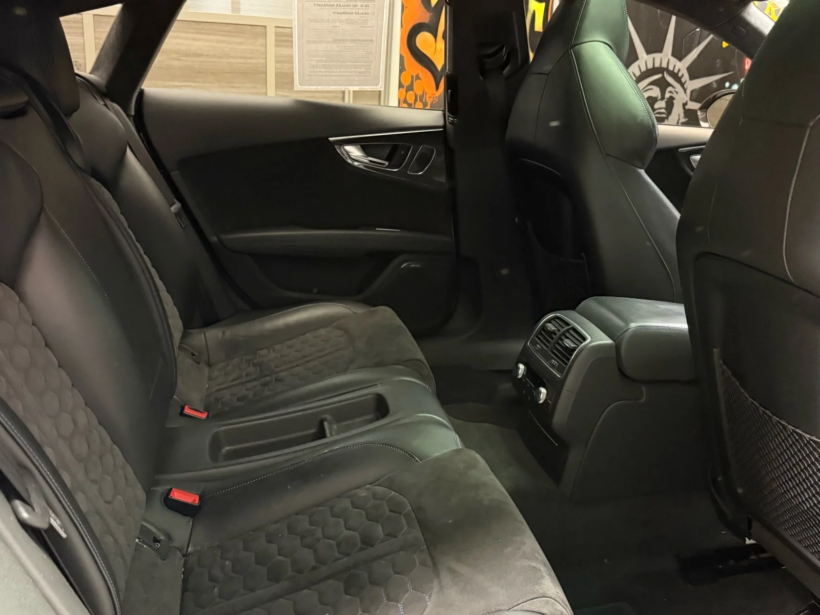 Used 2018 Black Audi 4.0T quattro performance image 25