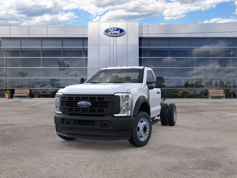 New 2026 Oxford White Ford F-550® XL image 2