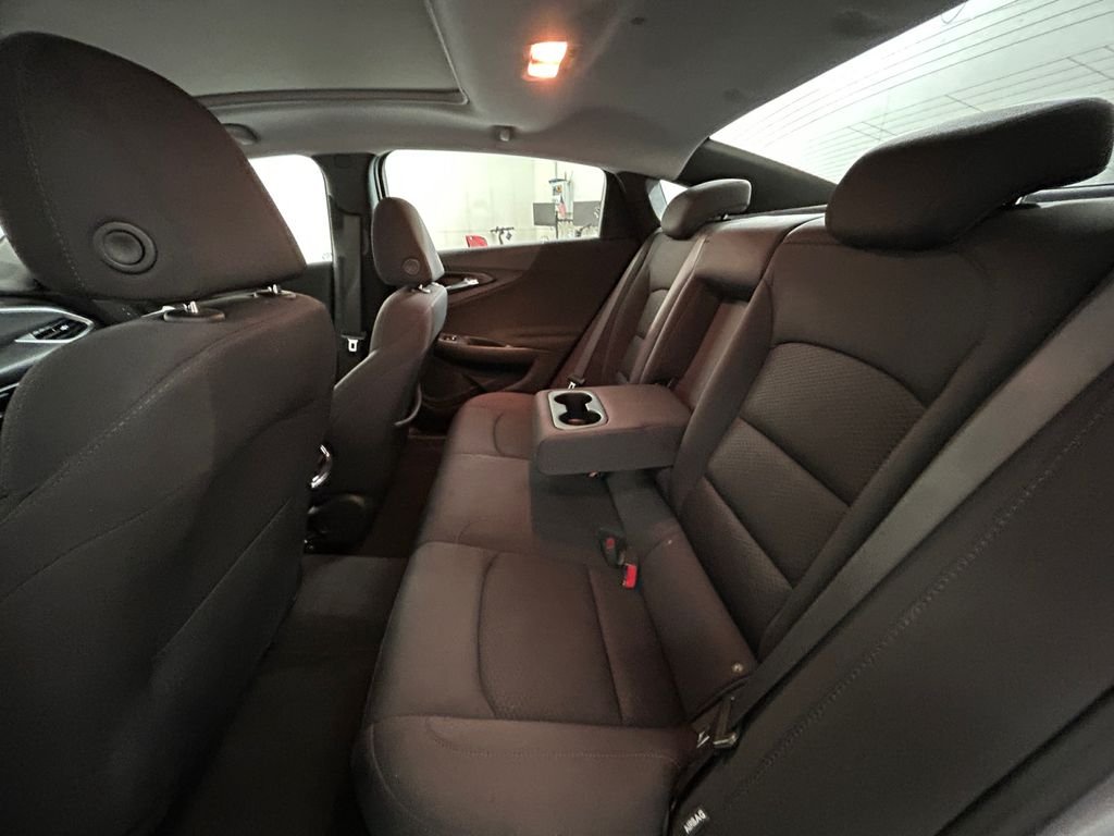 Used 2023 Gray Chevrolet LT image 19