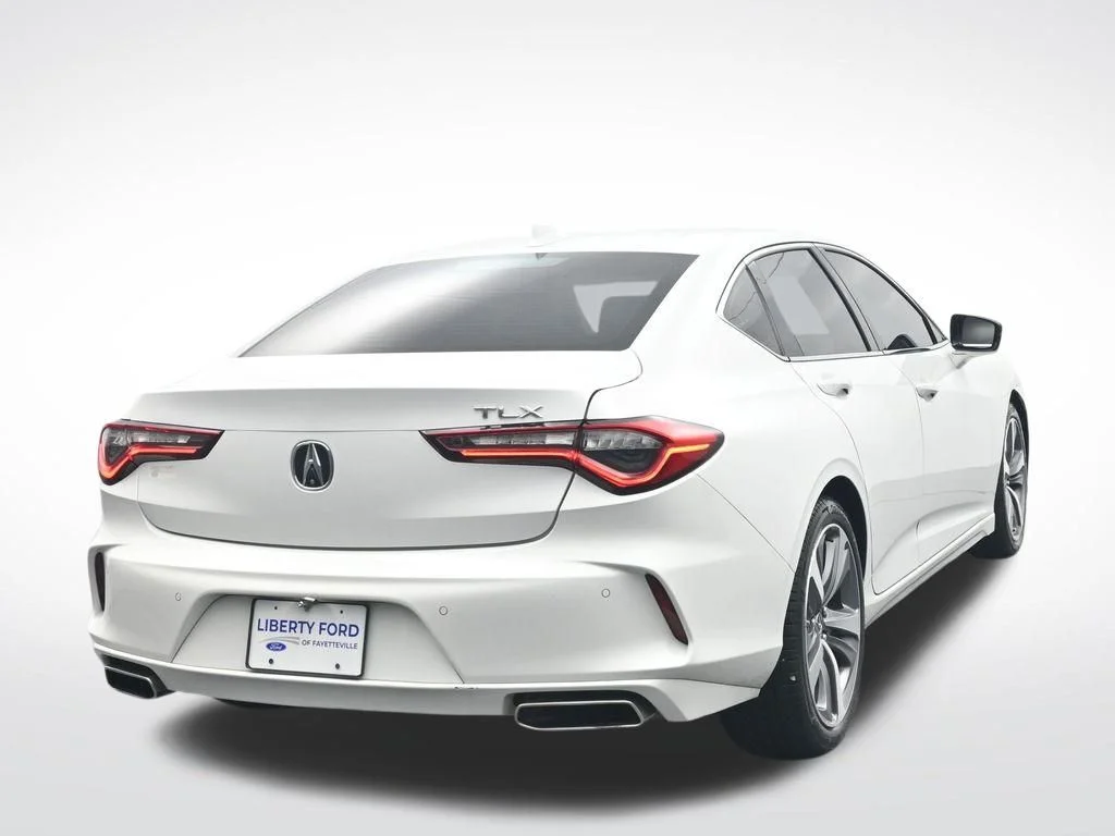 Used 2021 White Acura Advance image 7