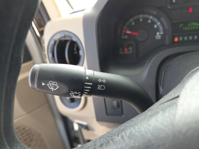 Used 2013 White Ford Base image 18