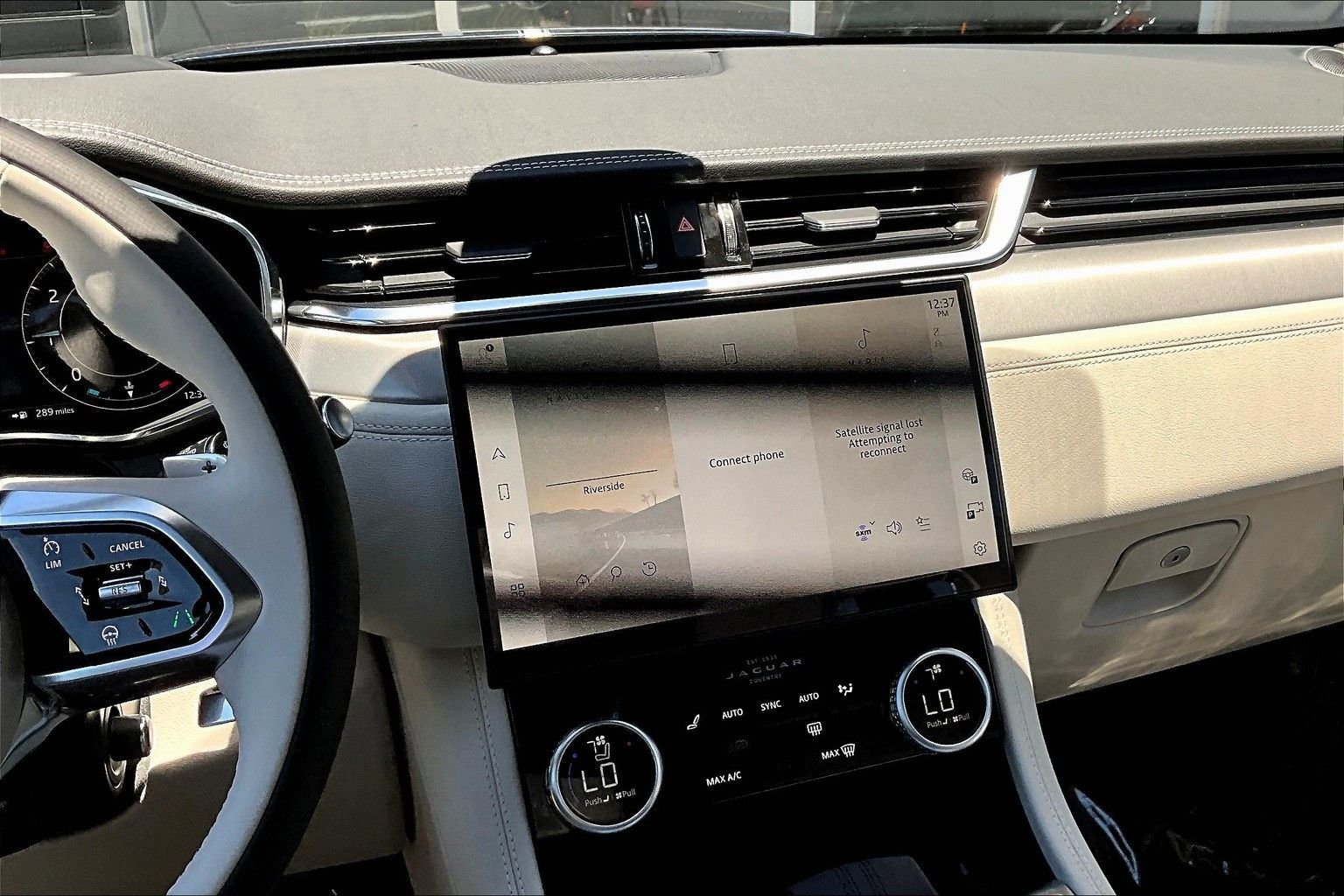 2026 Jaguar F-Pace R-Dynamic S - Photo 7