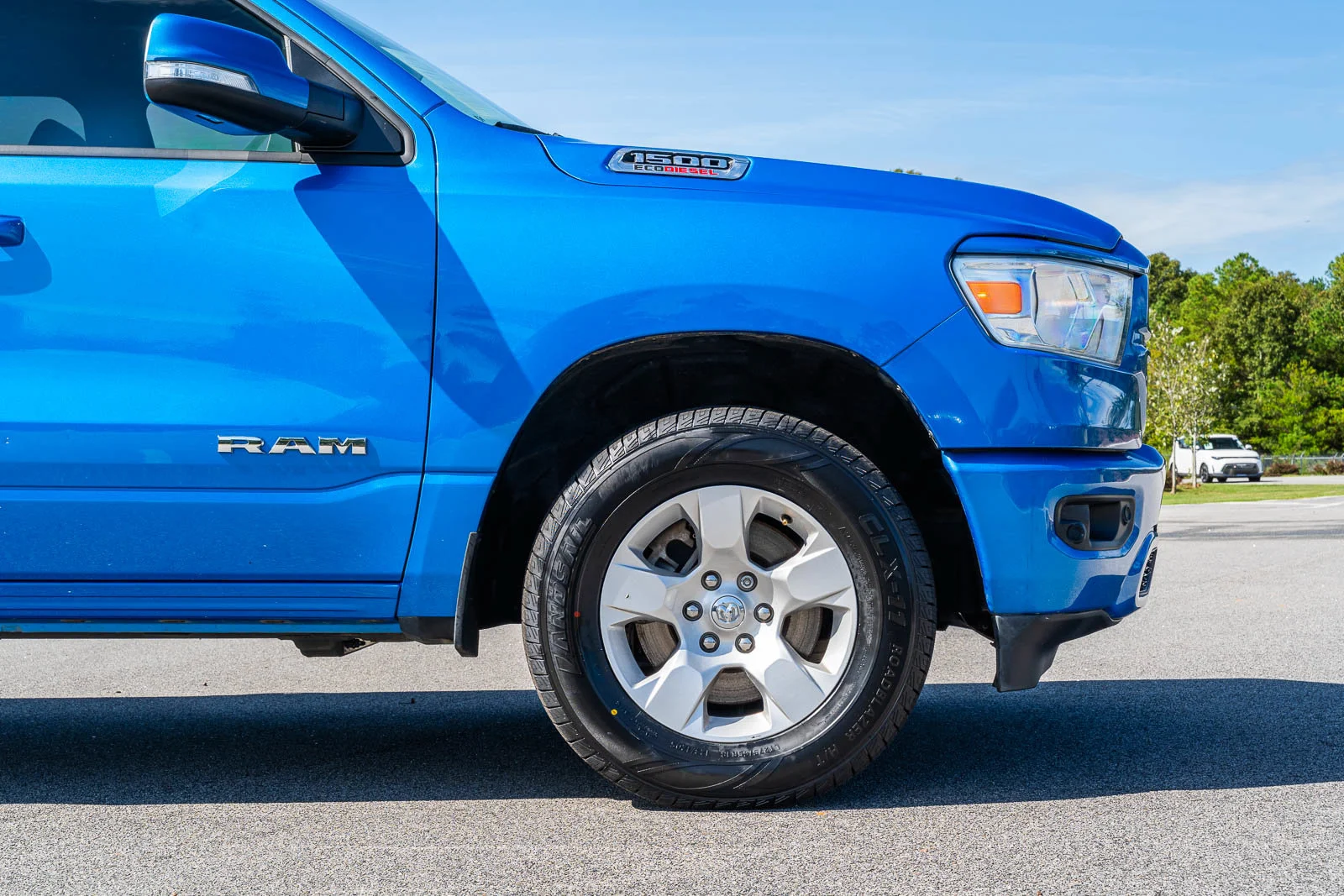 Used 2022 Blue Ram Big Horn/Lone Star image 8
