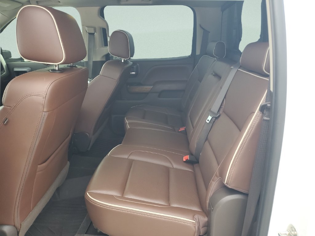 Used 2019 SUMMIT WHITE Chevrolet High Country image 9