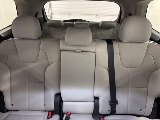 Used 2021 Purple Kia EX image 28