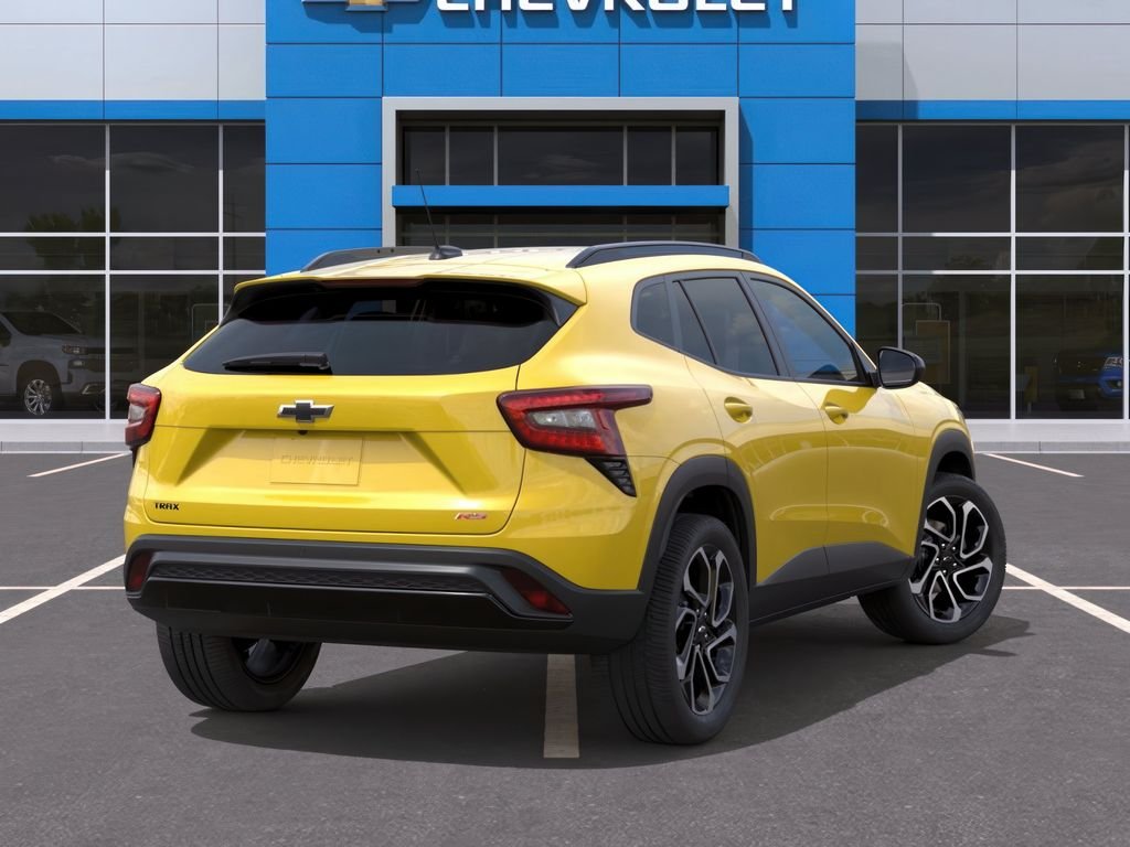 2025 Chevrolet Trax photo 3