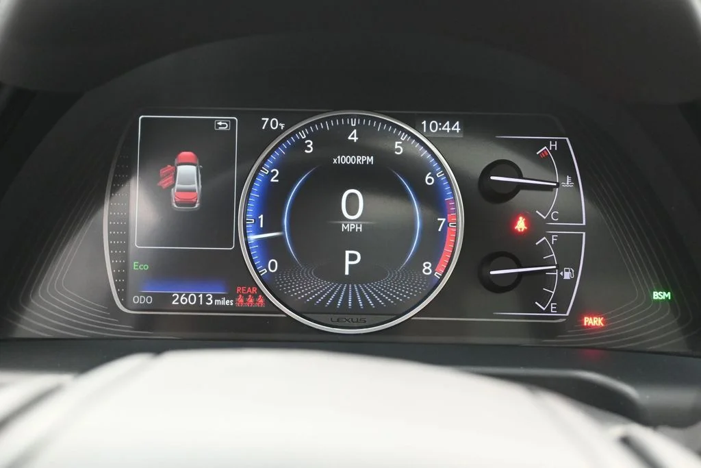 Used 2023  Lexus 350 image 20