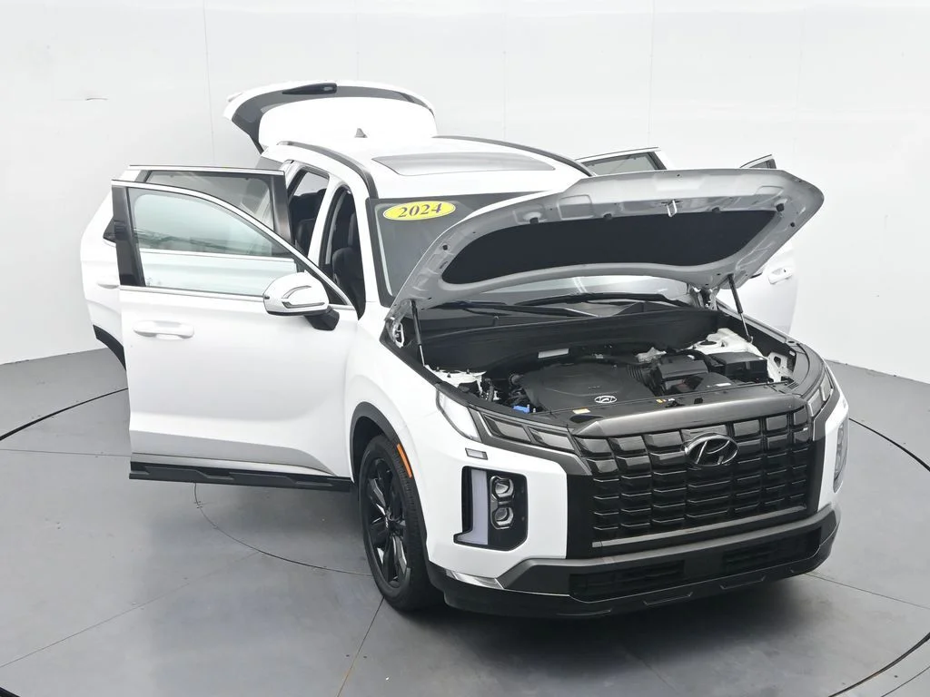Certified Used 2024 Hyper White Hyundai XRT image 39