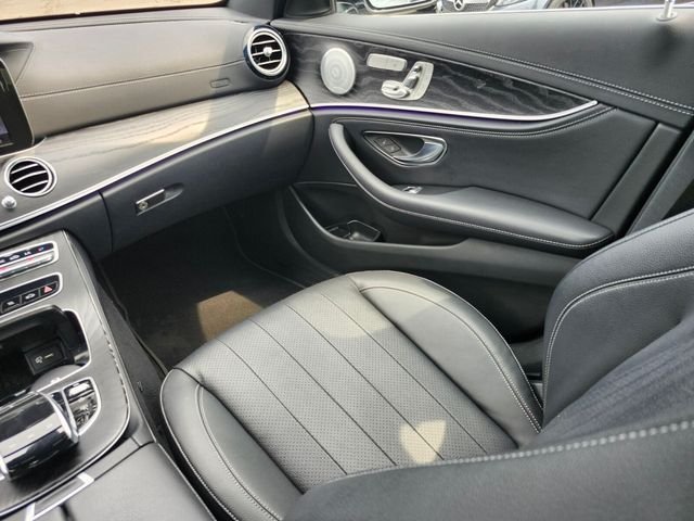 Used 2019 Silver Mercedes-Benz E 300 image 16