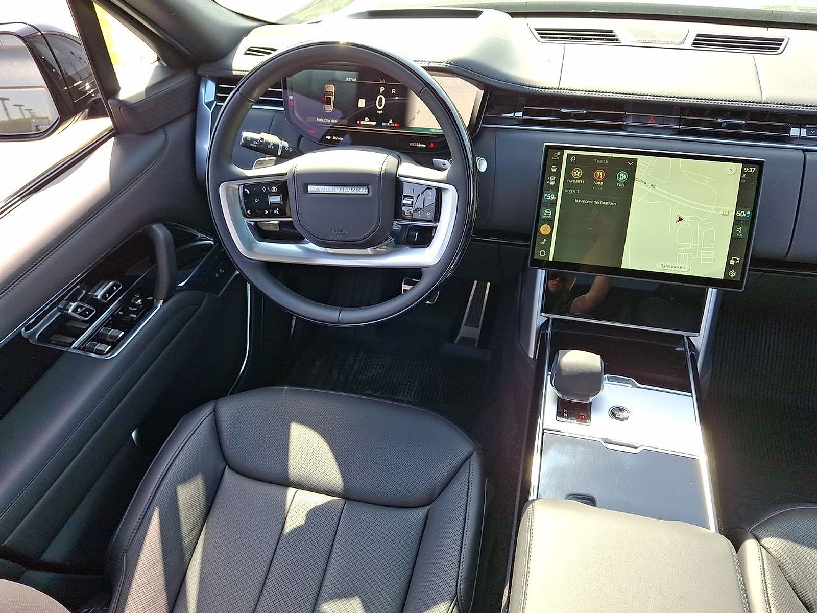 New 2026 Santorini Black LAND ROVER Autobiography image 15