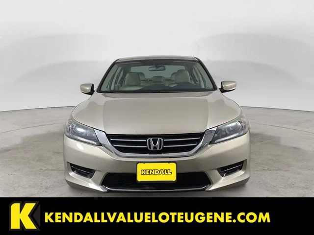 Used 2014 Gold Honda LX image 2