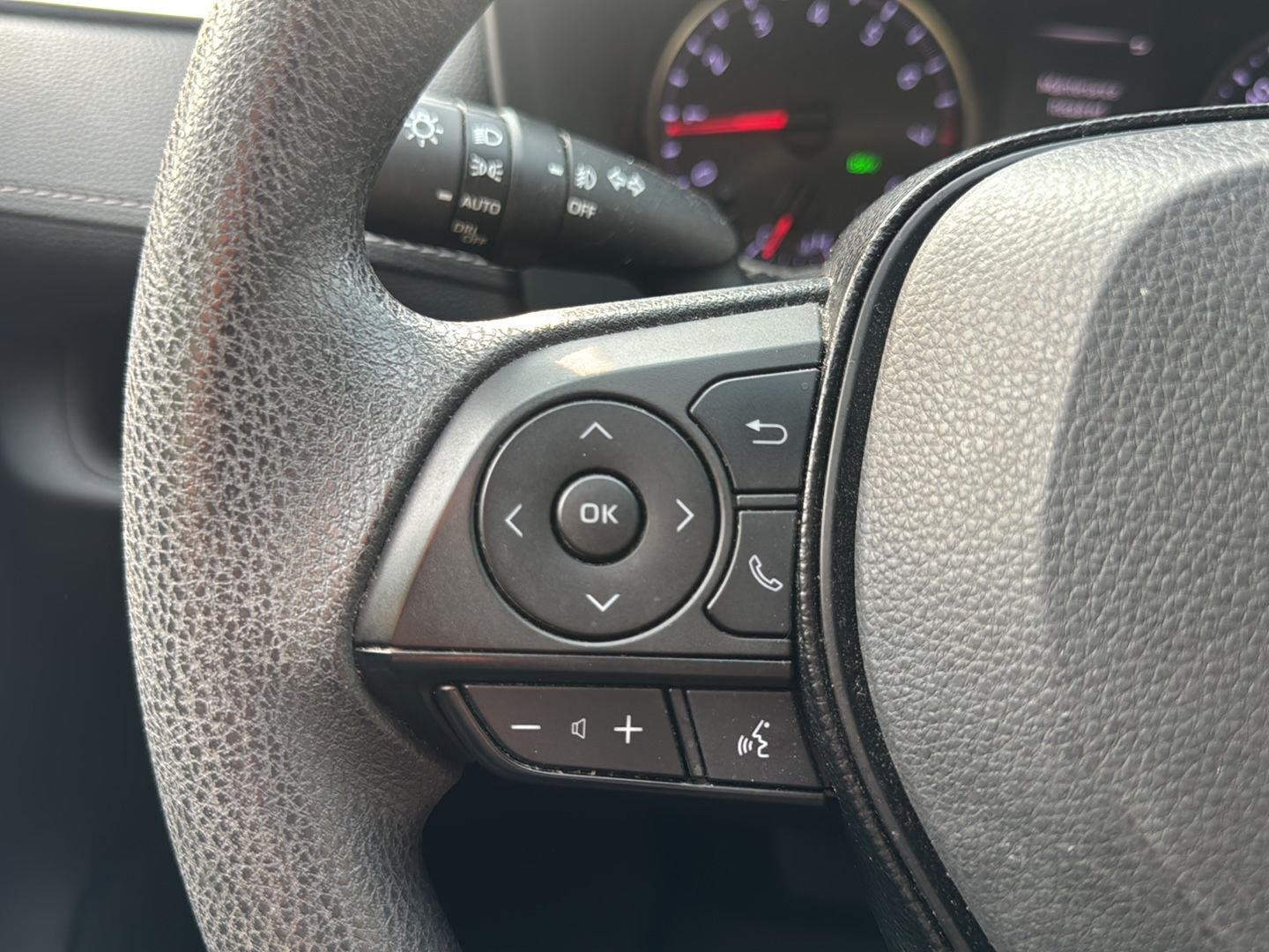 Used 2020 Magnetic Gray Metallic Toyota XLE image 15