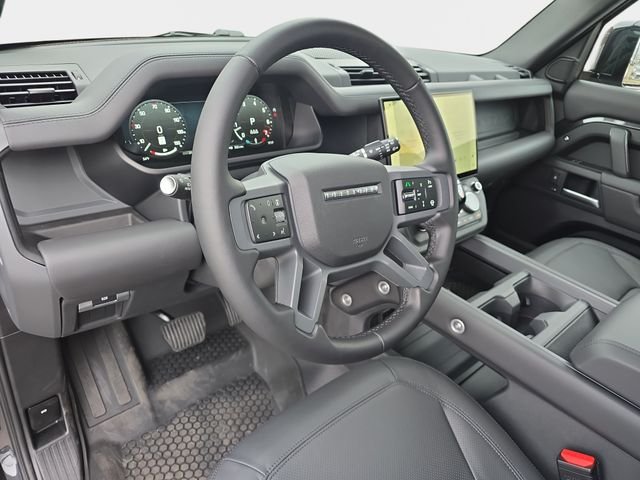 2026 Land Rover Defender S - Photo 15
