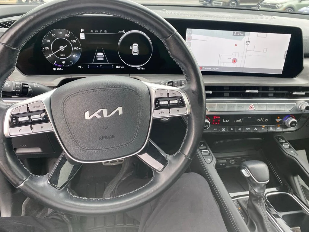 Used 2023 Gray Kia SX X-Line image 32