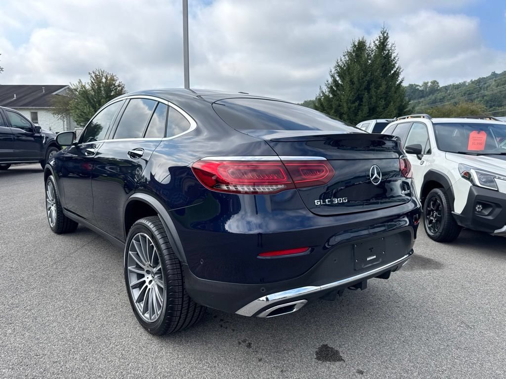 Used 2023 Blue Mercedes-Benz 4MATIC® image 4