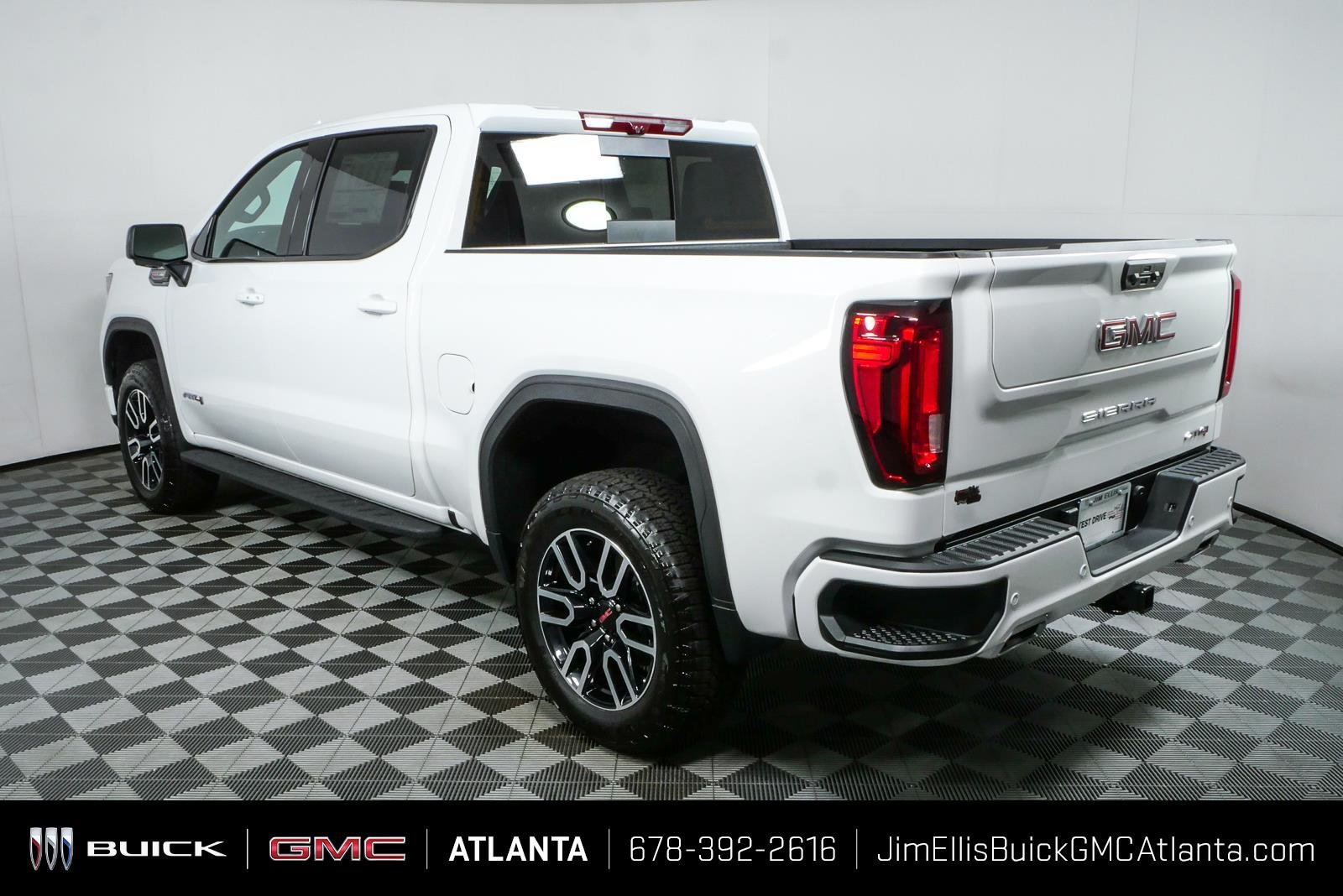 New 2026 Summit White GMC AT4 image 29