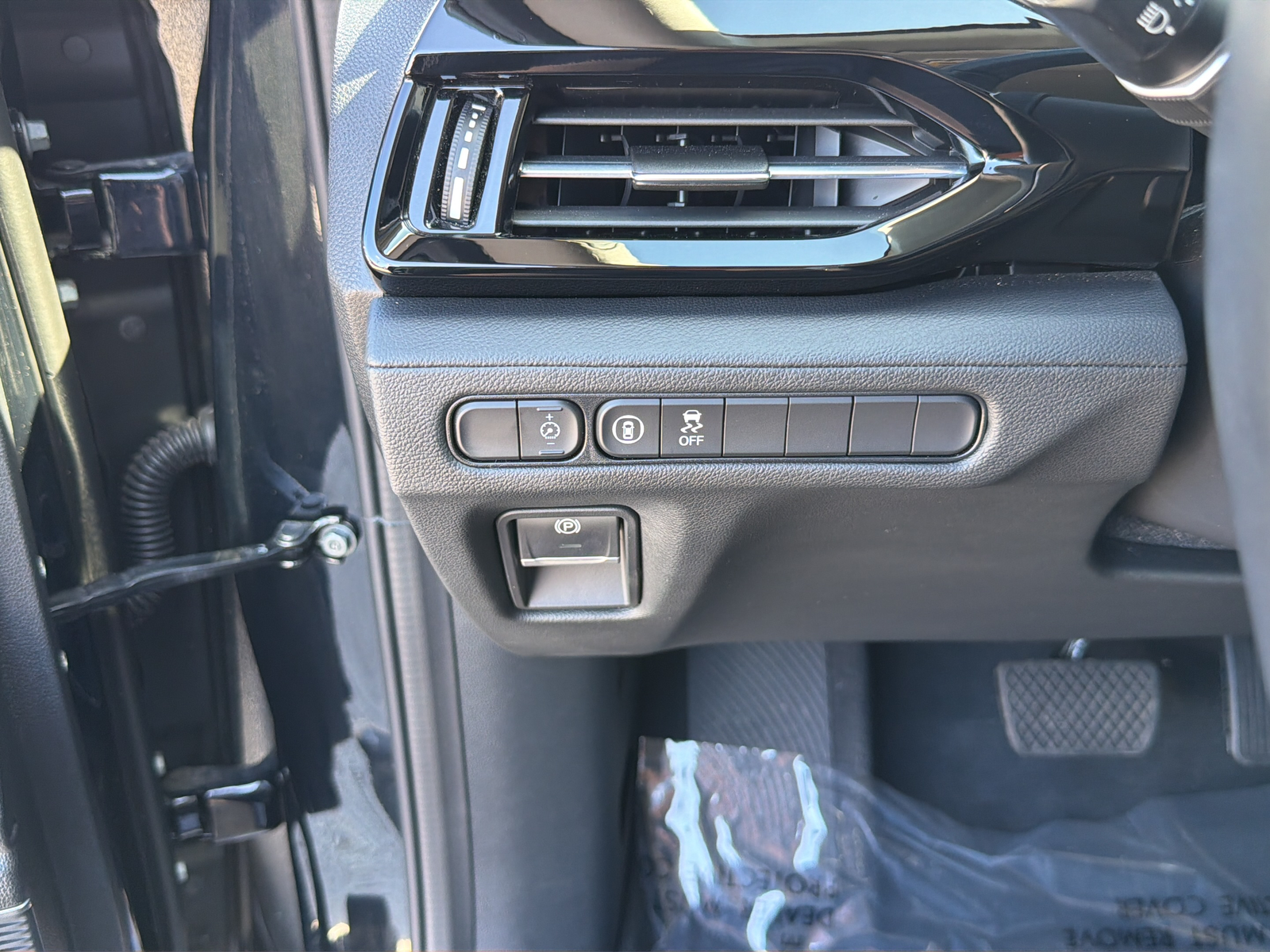Used 2025 Majestic Black Pearl Acura Base image 19