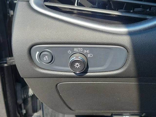 2025 Chevrolet Malibu 1LT - Photo 25
