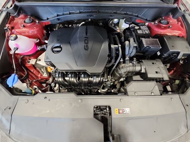 Used 2025 Red Hyundai SEL Convenience image 20