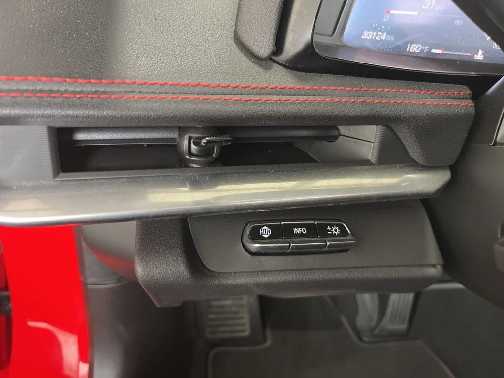 Used 2022 Red Chevrolet Stingray image 15