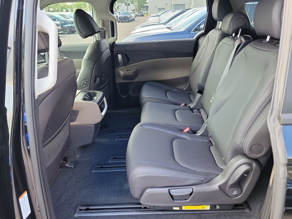 New 2026 Black Kia EX image 16