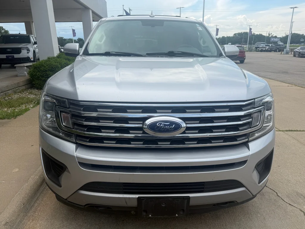 Used 2019 Ingot Silver Metallic Ford XLT image 3