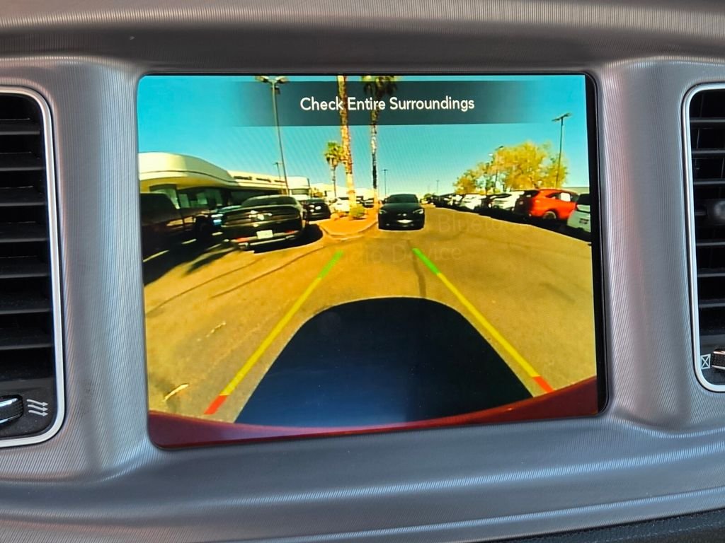 Used 2023 Red Dodge SXT image 29